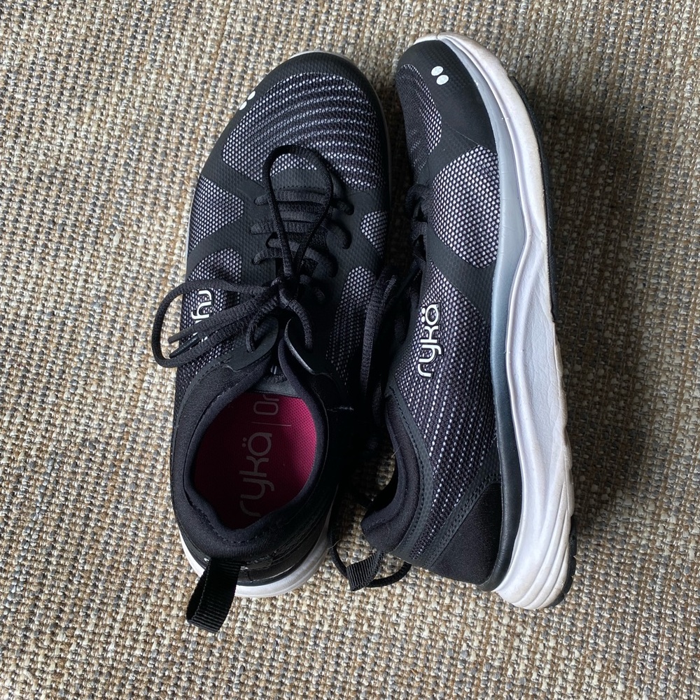 Ryka women’s athletic shoes, size 7, black
